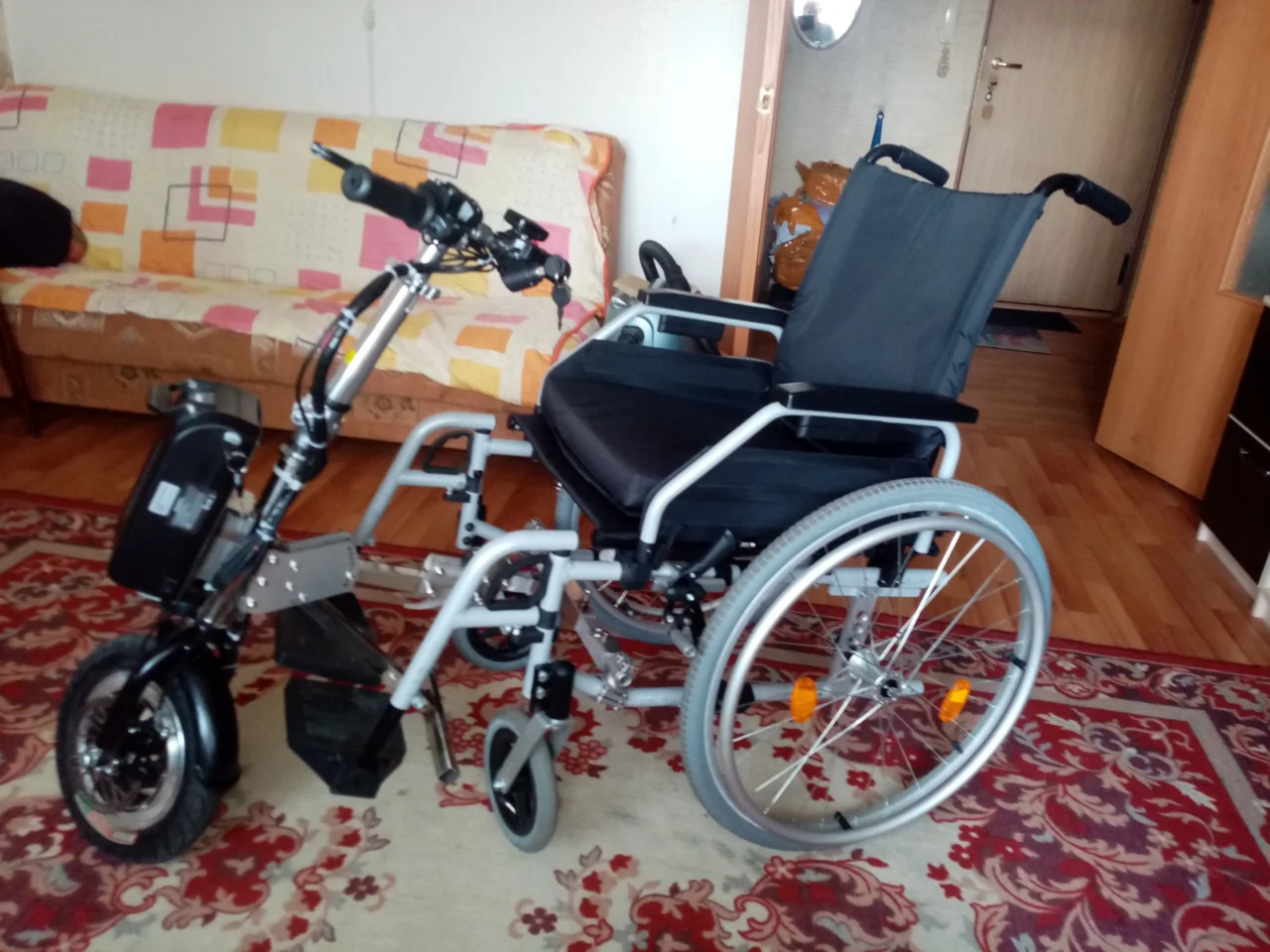 Cheap price Handcycle wheelchair attachable electric handcycle for disabled Electric bike conversion kits - Image 4