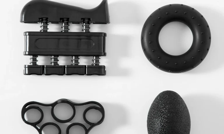 Black Finger Grip Trainer – Hand Strengthener for Stroke Recovery, Dexterity Rehab & Forearm Conditioning | Stroke Lyfe™ NeuroMotion Tech